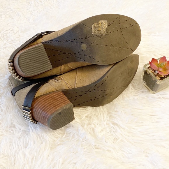 DOLCE VITA jacy Anthropologie Taupe Harness Suede Heel Ankle Boot women size 9.5 - Picture 8 of 11